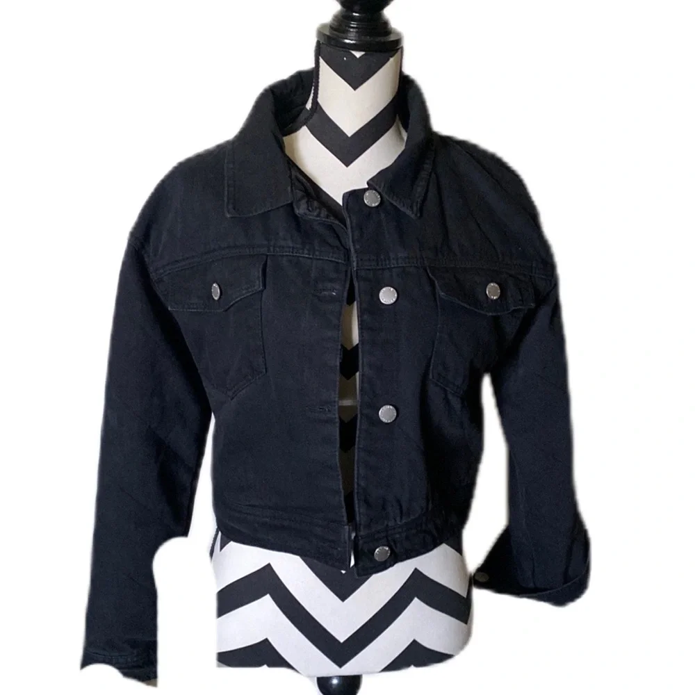 {MILA & TIFF} ~ DENIM COLLECTION- FULLY LINED ~ QUILT LOOK DENIM CROP JACKET - Picture 3 of 11